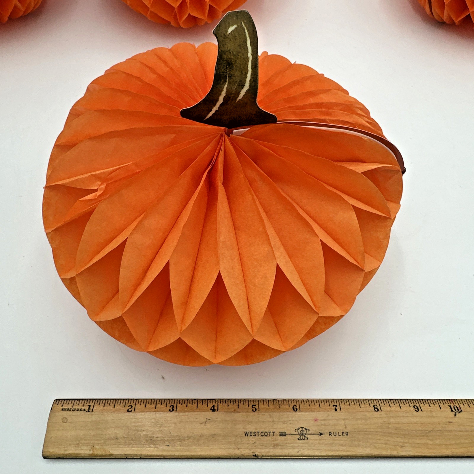 Vintage Set of 9 Fall Thanksgiving Honeycomb Centerpiece Decorations