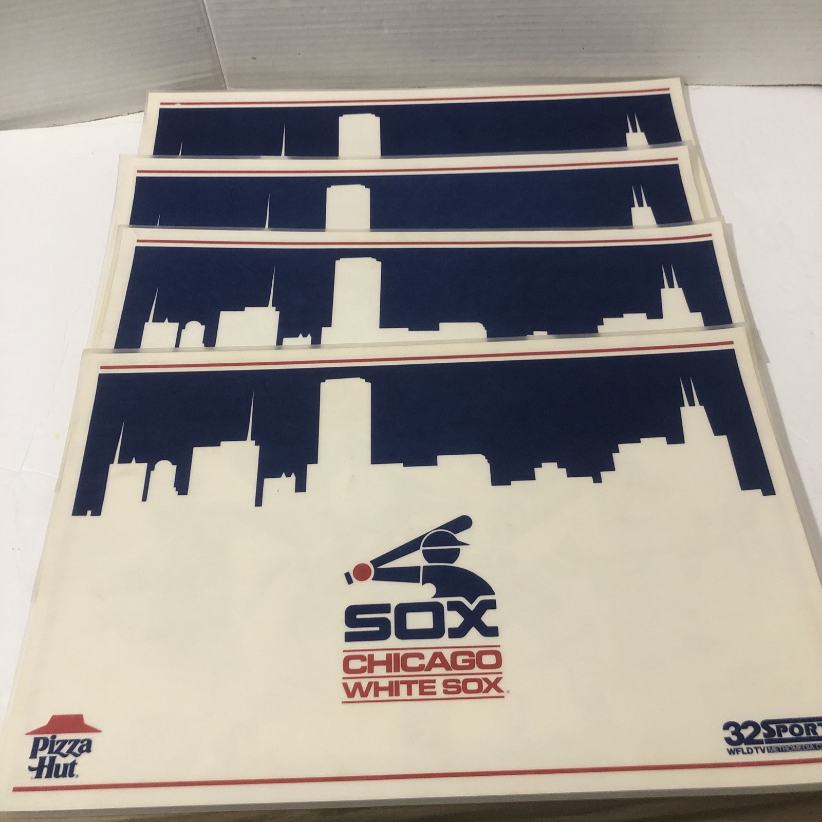 Vintage 1983 Signed (facsimile) Chicago White Sox Pizza Hut placemats. Lot Of 4