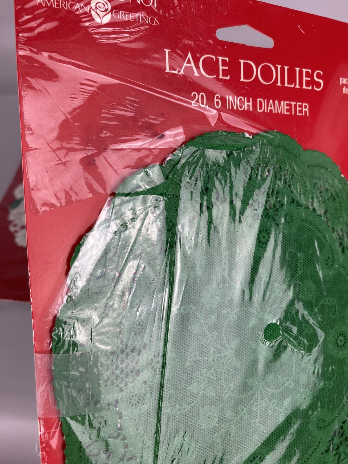 Vintage Paper Lace Doilies Christmas Poinsettia Green Holly 6″ NOS