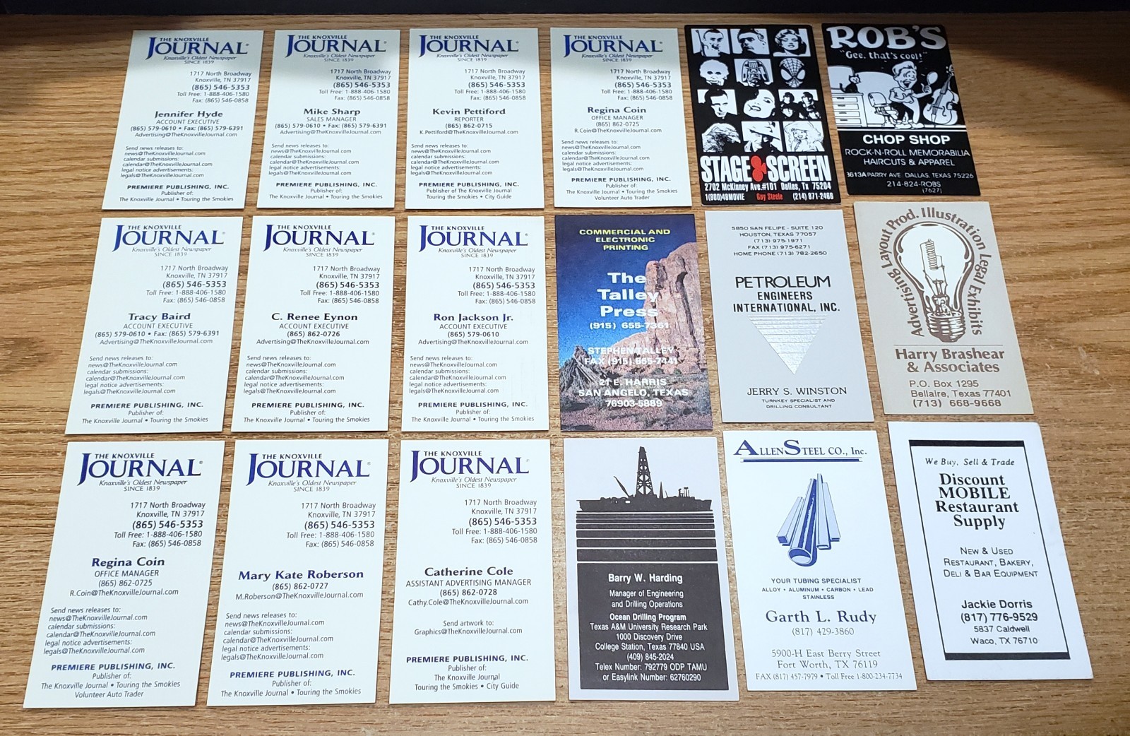 🔥 LOT of 100 VERTICAL BUSINESS CARDS for BUSINESS CARD COLLECTION L9