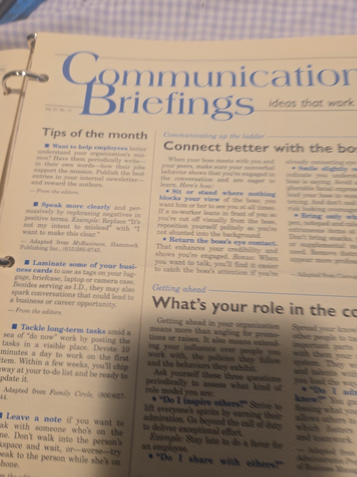 Communication Briefings 2002-2003 Business Management Newsletter Binder Lot