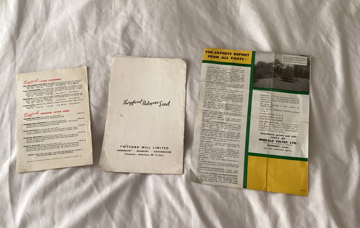 Vintage Lawn Care Brochures x3 / 1940’s/’50s Gardening Horticultural Ephemera
