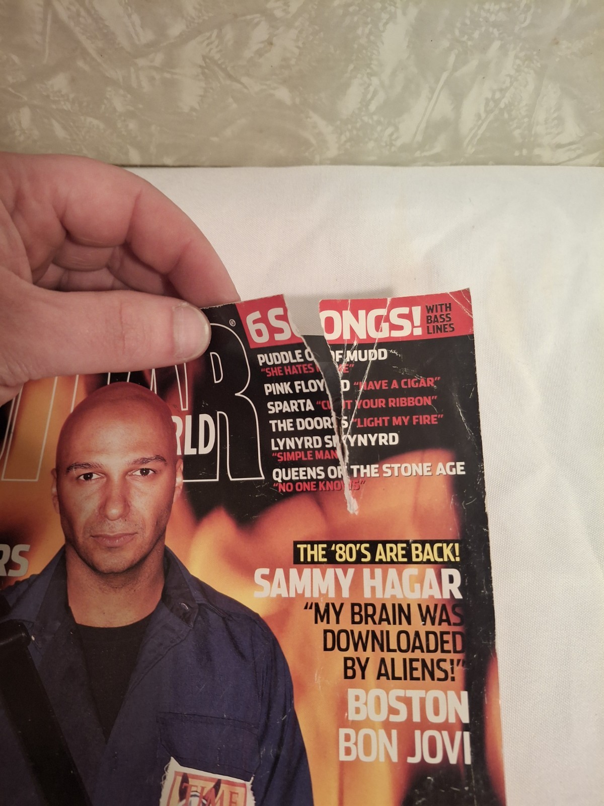 DEC 2002 GUITAR WORLD Vintage music magazine TOM MORELLO – AUDIOSLAVE W/POSTER