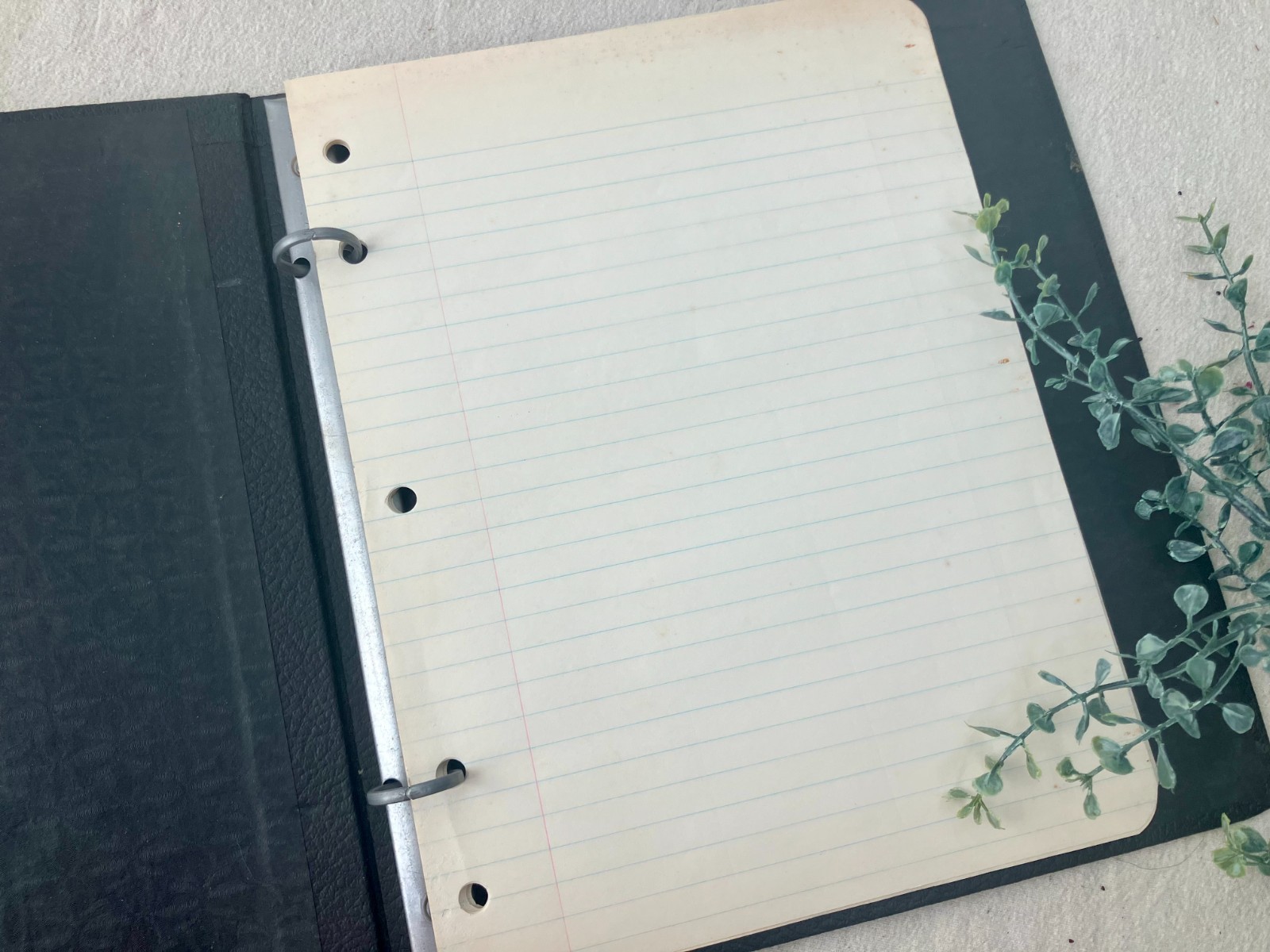 VTG Black Notebook Vernon Royal Line Binder 9×11″ Metal 2 Ring Lined Paper Book