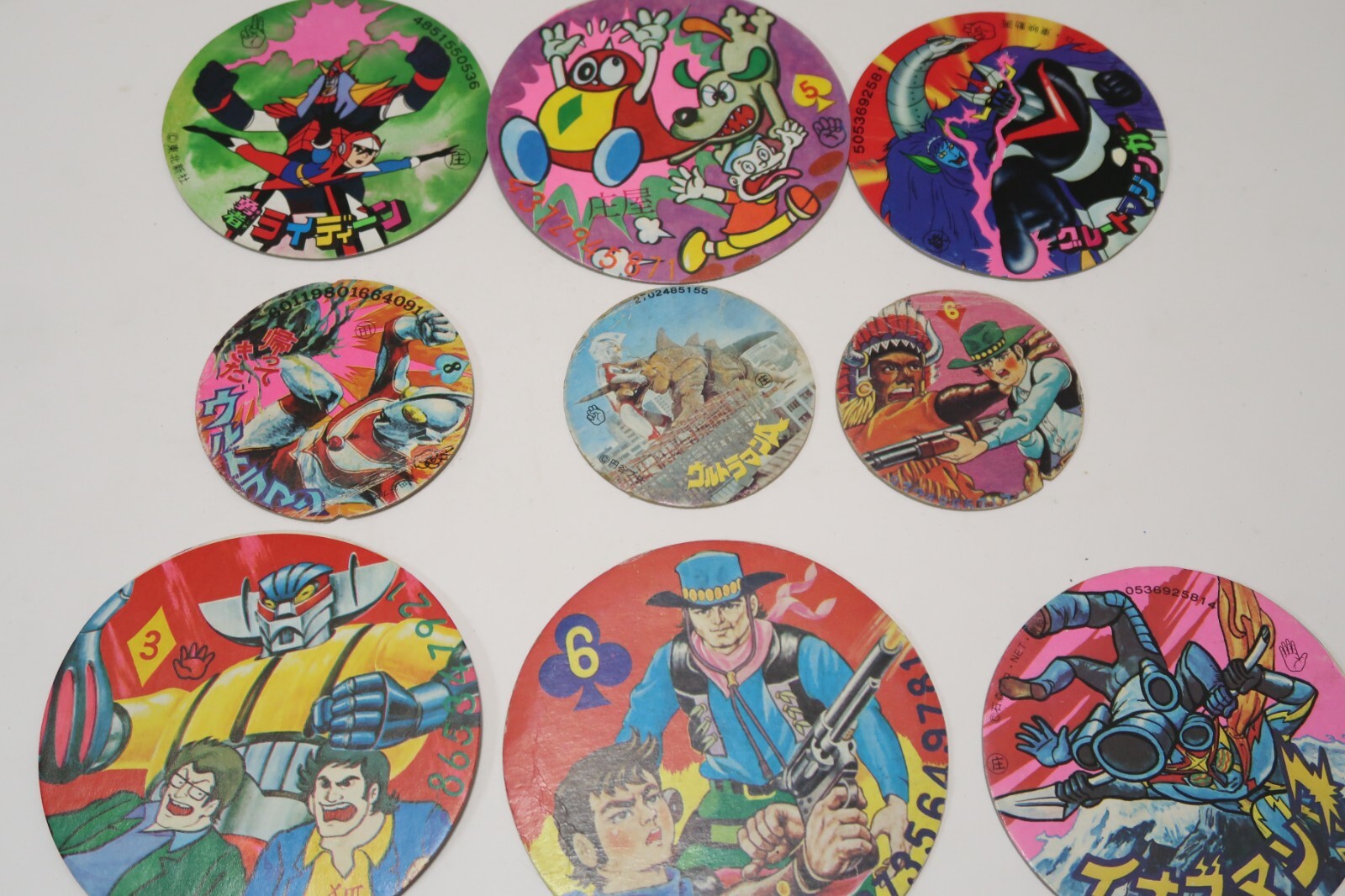 Vintage Japanese Menko Cards Lot – Approx. 140 Pieces Masked Rider Mazinger Z