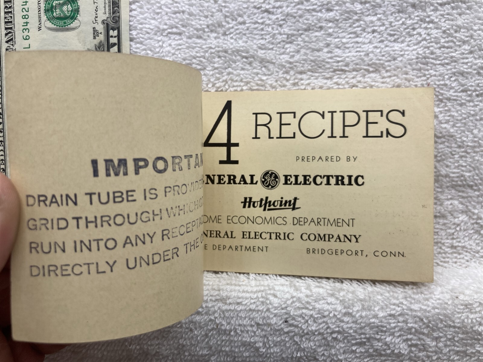 1933 General Electric 24 Recipes Booklet Hotpoint Treasure Chest Cooker GE Vtg
