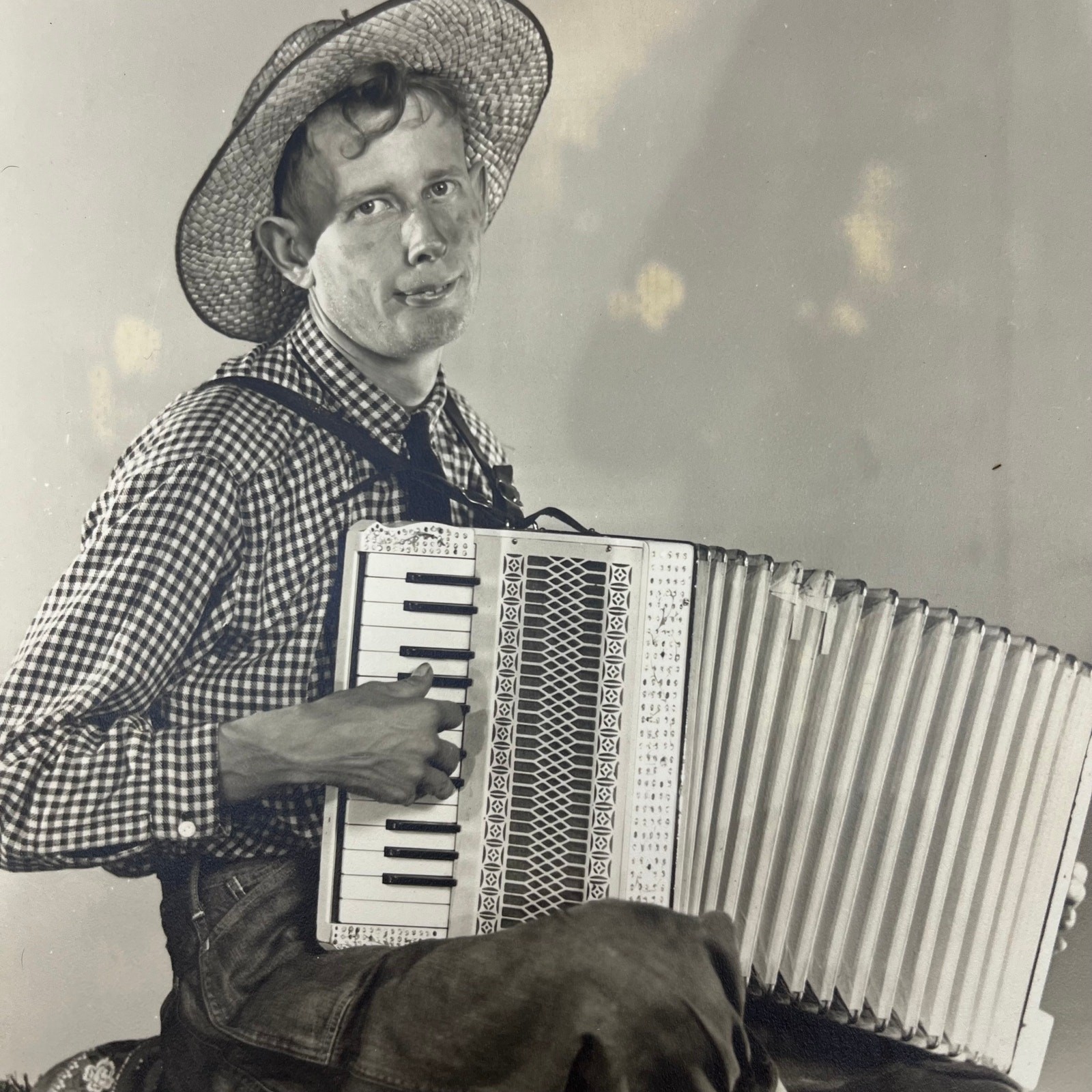 1950s Country Western Music Accordion Player Photograph 8×10″ AB8