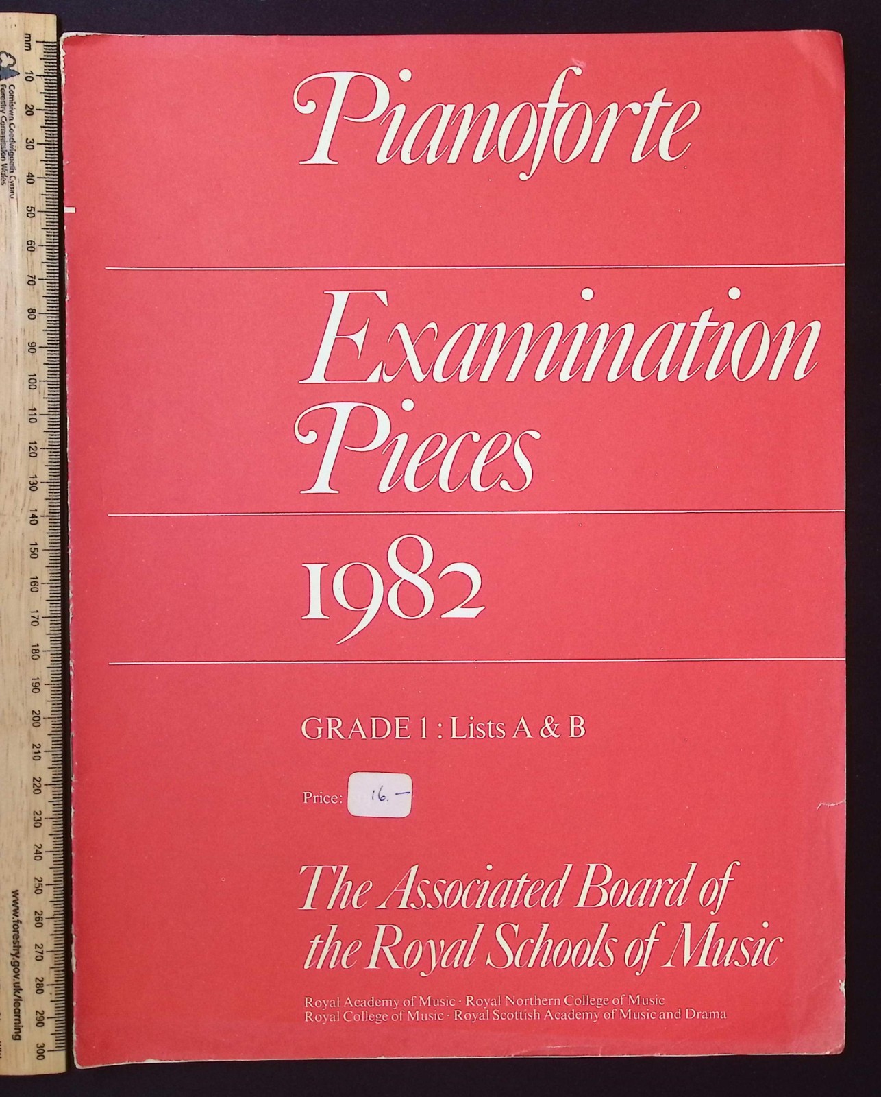 Royal Schools of Music Pianoforte Examination Pieces 1982 Grade 1 Lists A & B