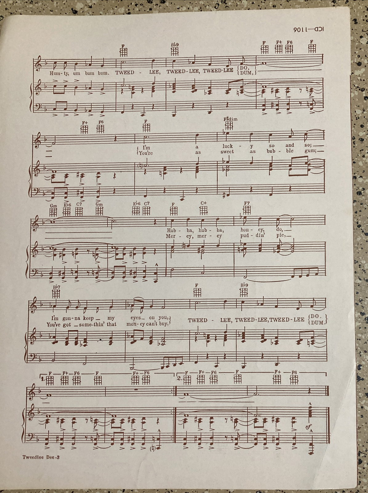 VINTAGE SHEET MUSIC TWEEDLEE DEE WINFIELD SCOTT PIANO UKULELE GUITAR