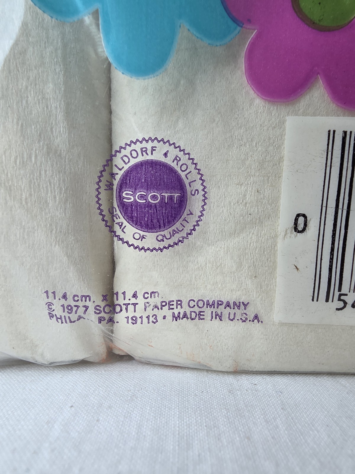 Vintage SCOTT WALDORF Flower Power Toilet Paper NOS In Sealed Package 4 Rolls