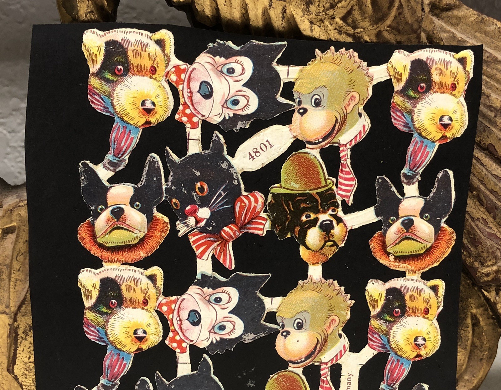 Victorian Die Cut Many Animals Scraps Glued on Paper Double Sided Dogs + L19