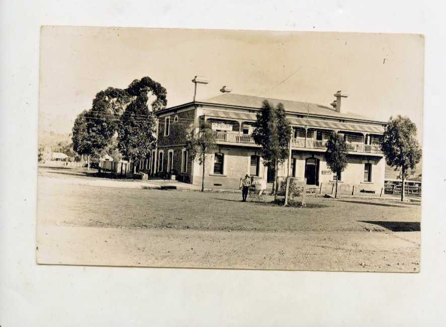 C1910 RP POSTCARD WILMINGTON HOTEL + DENTAL PRACTICE BY M MAUGHN STH AUST N991