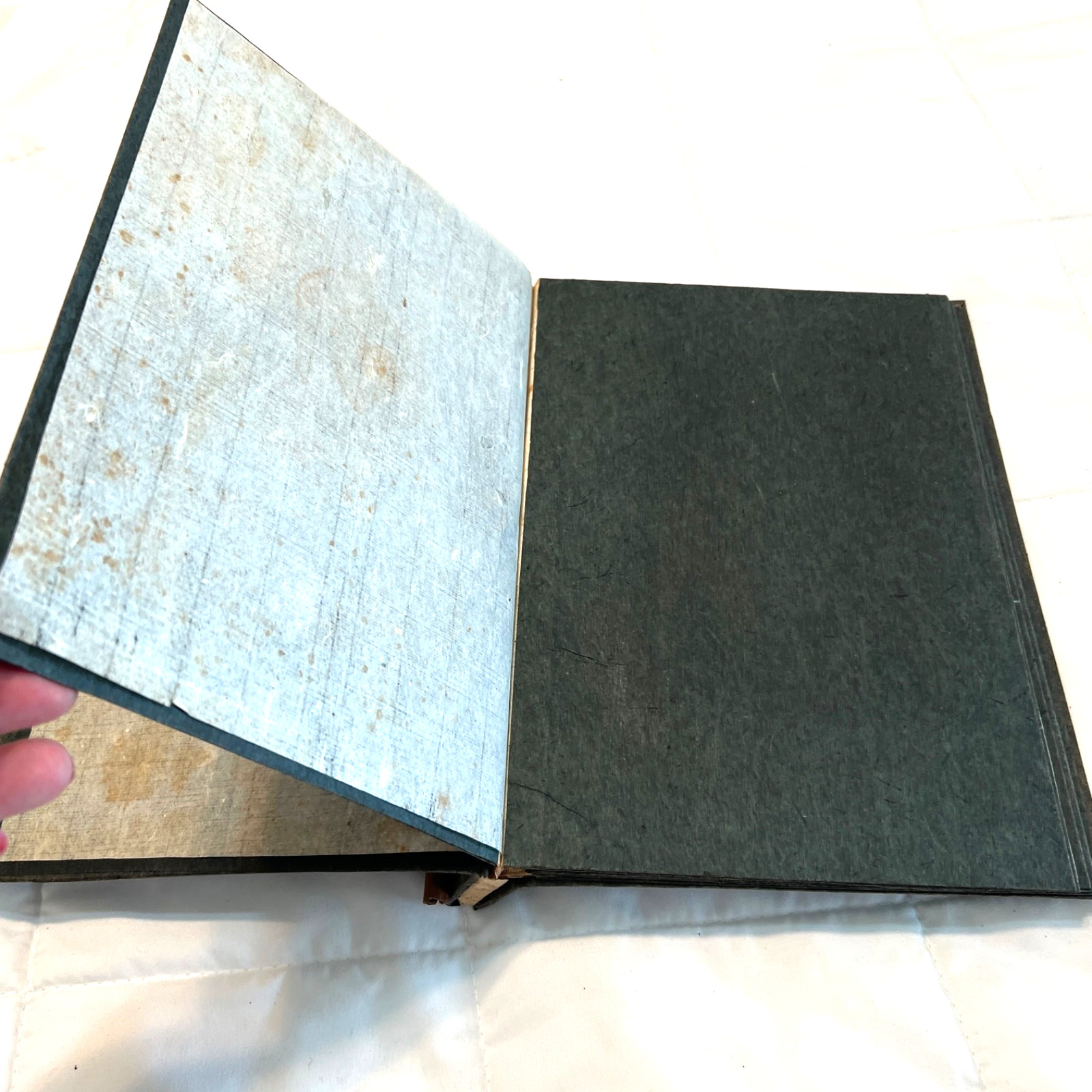 Handmade Pineapple Paper Photo Album Junk Journal Leaf Embossed Scrapbook 9×11″