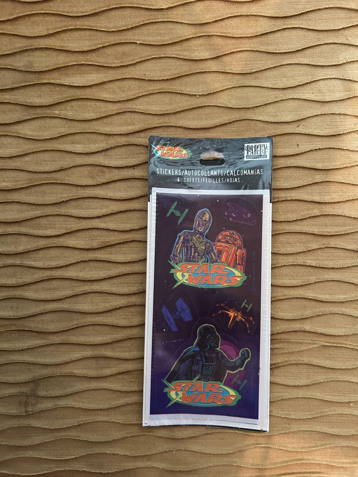 VINTAGE HALLMARK “STAR WARS” STICKERS SEALS – 4 SHEETS – 6″ X 3″ MINT IN PACKAGE