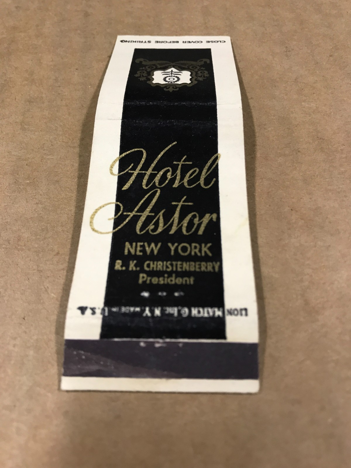 Vintage Hotel Astor – New York City, NY – Matchcover, Matchbook