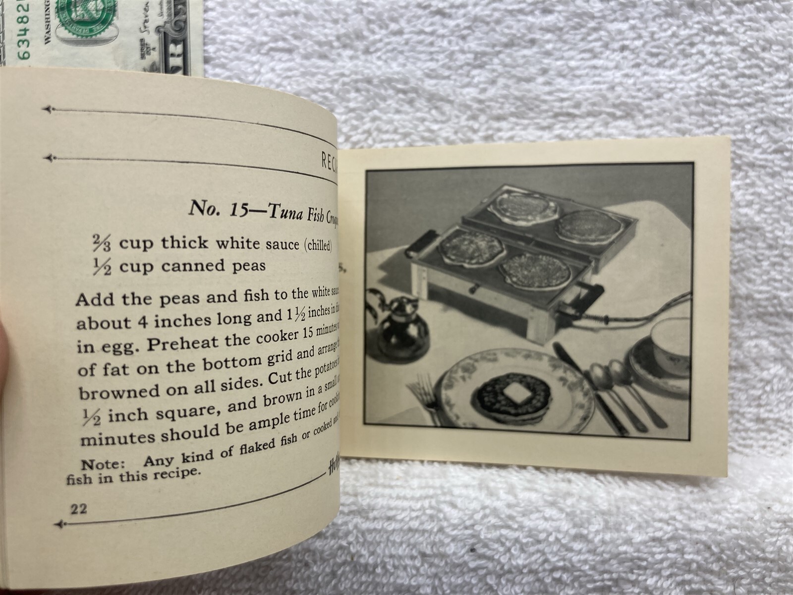 1933 General Electric 24 Recipes Booklet Hotpoint Treasure Chest Cooker GE Vtg