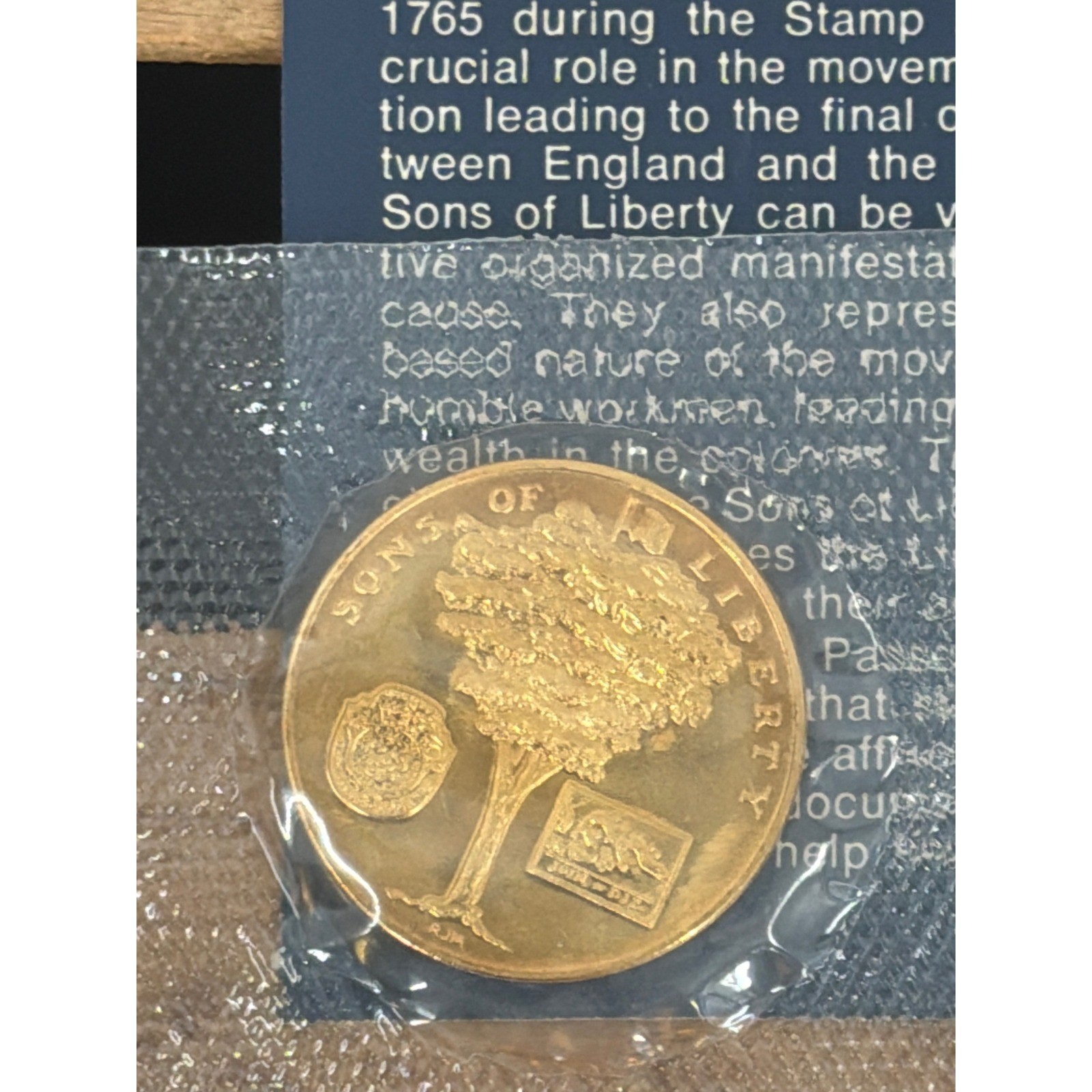 1976 American Revolution Bicentennial Cover Medals Washington & Jefferson