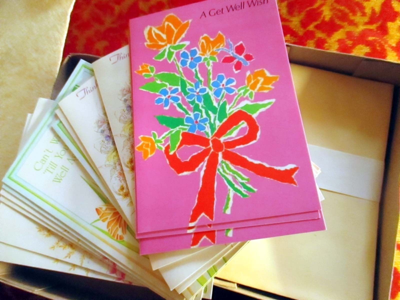 NEW IN Box 14 Vtg 80s Fantusy Colorful Flower GET WELL SOON Cards and Envelopes