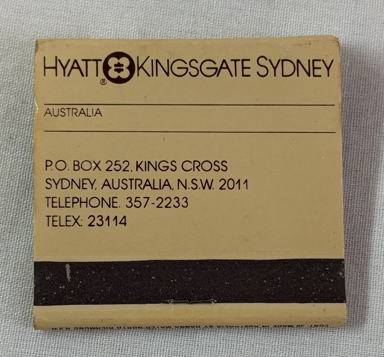 vintage matchbook ~ HYATT KINGSGATE HOTEL Kings Cross, Sydney, Australia