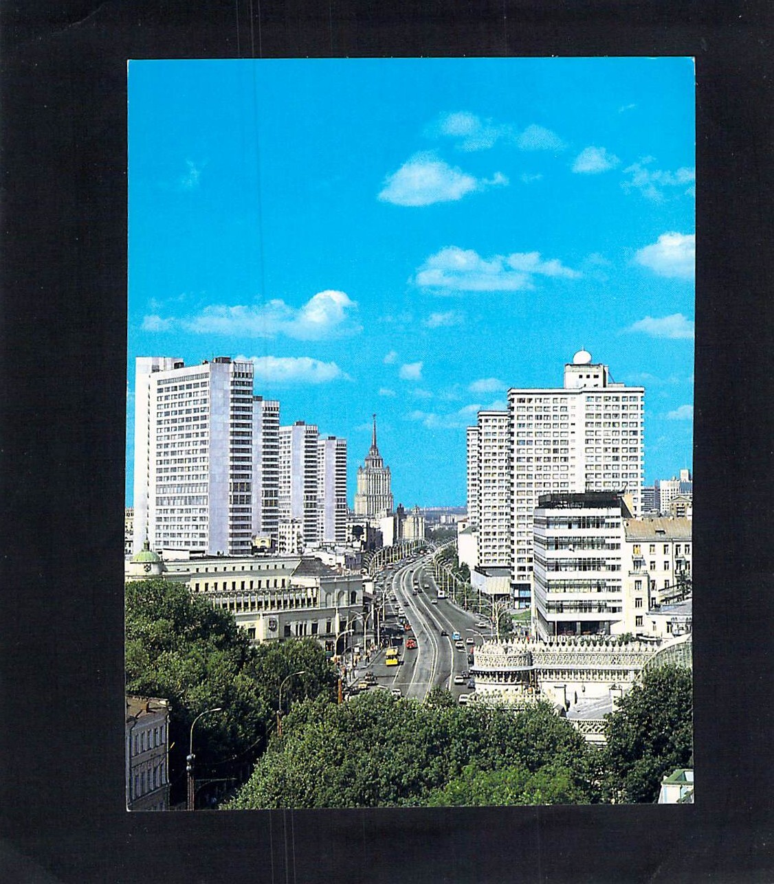 I2789 Transport Soviet Airlines Kalinin Prospect Moscow Advertising postcard