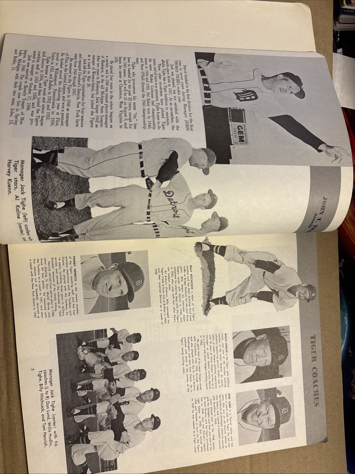 1958 Detroit Tigers baseball Official Yearbook em/nm+.