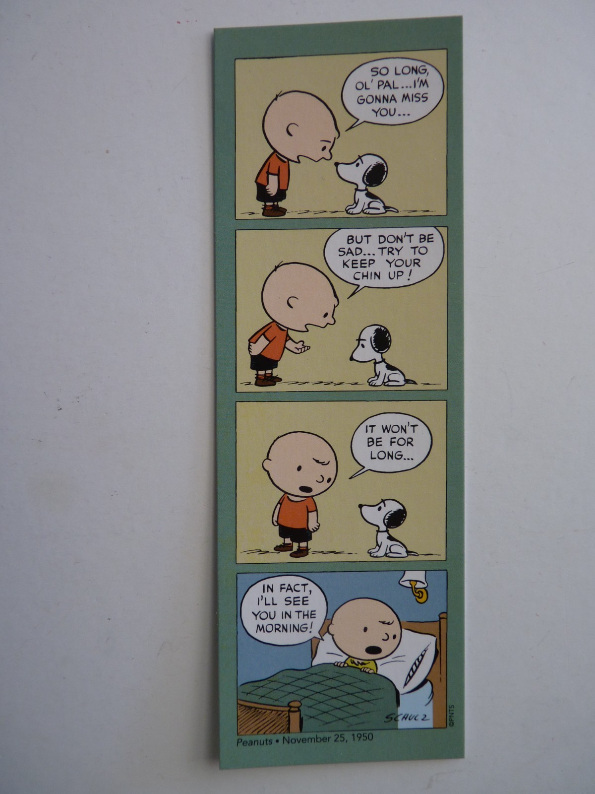 Charles M. Schulz Museum – Paperback Peanuts Bookmark w/Vtg Comic Strip NEW