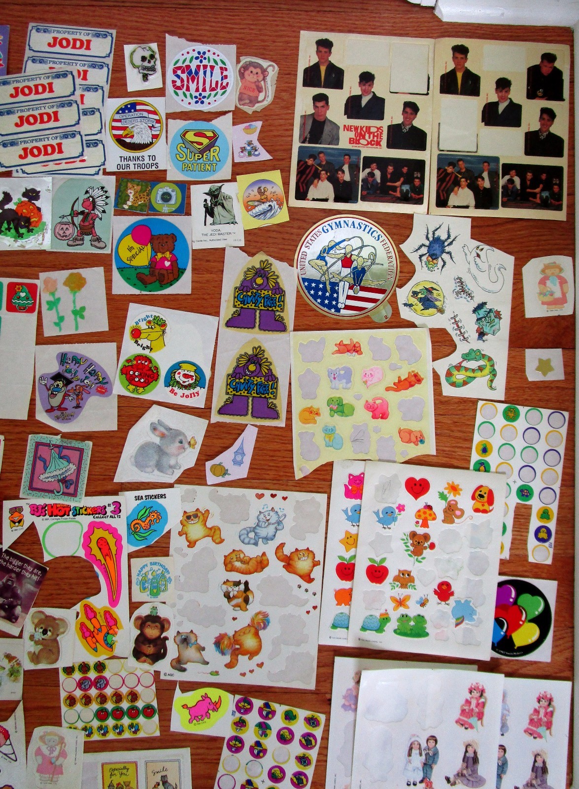 100’s Vtg 80s 90s LOT Stickers Hallmark Lisa Frank Star Wars ET Sanrio NKOTB