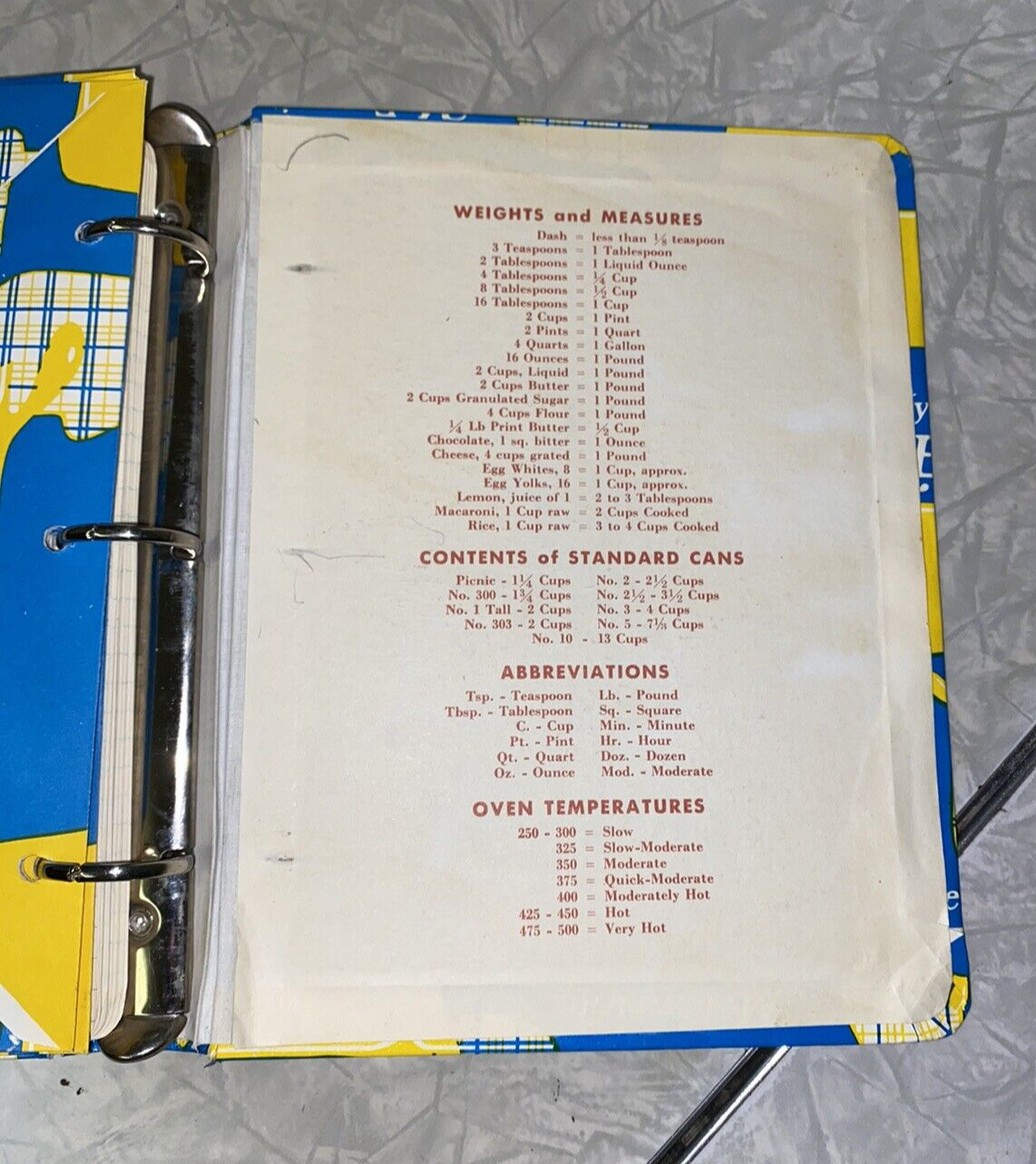 Vintage 1960’s My Recipes Recipe Binder Metal 3 Ring with envelopes and paper