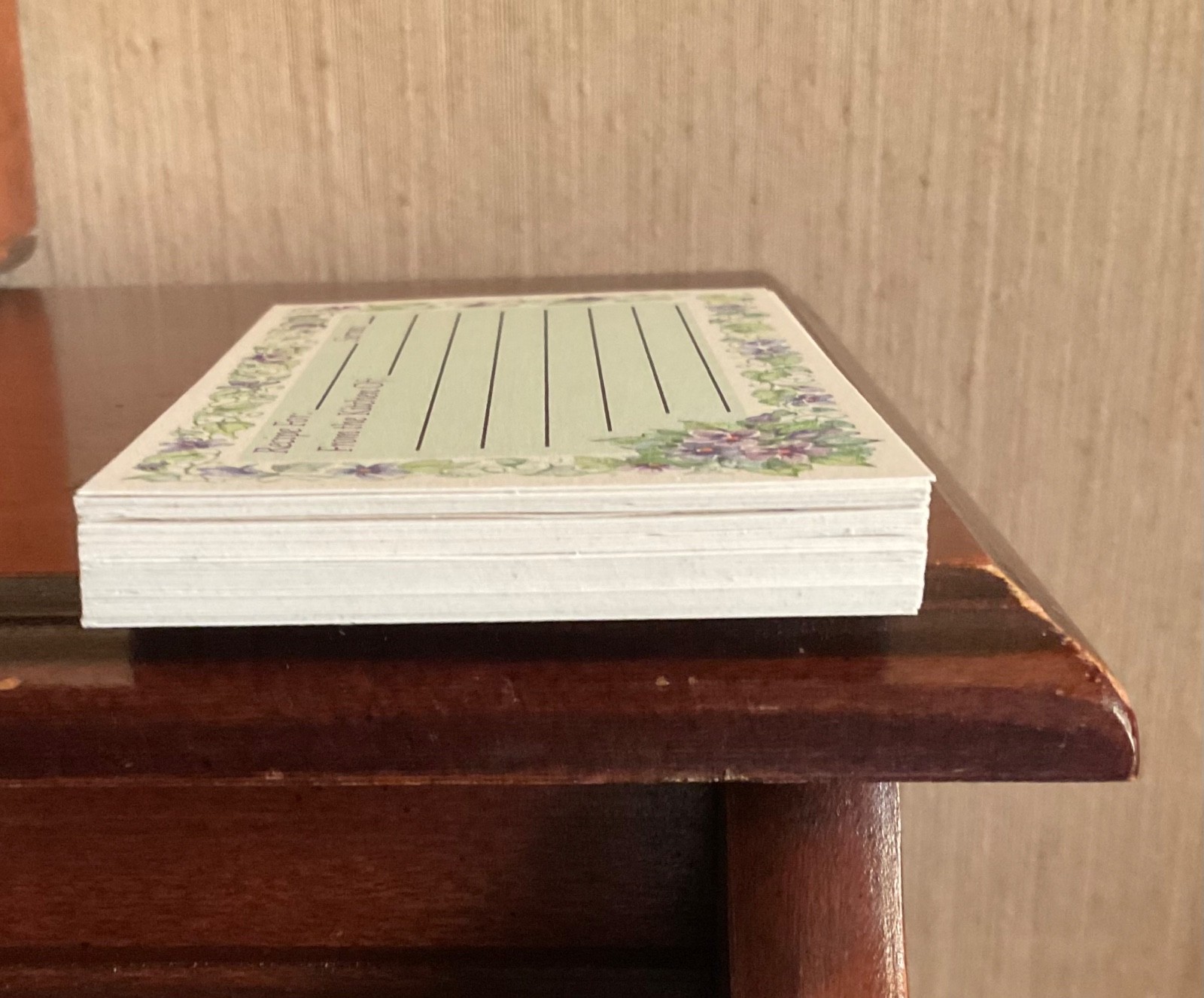 39 Vintage Recipe Cards Lined front & back 1993 Krown Publishing green front