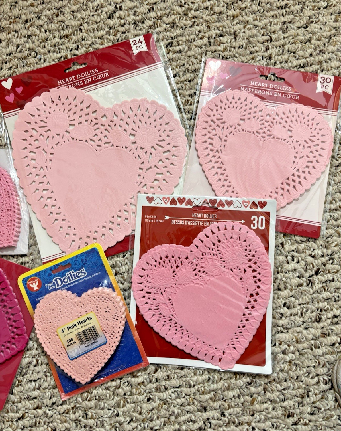 Vintage Lot (6) French Lace Style Pink Paper Heart Doilies 120/4″, 100/6″, 24/8″