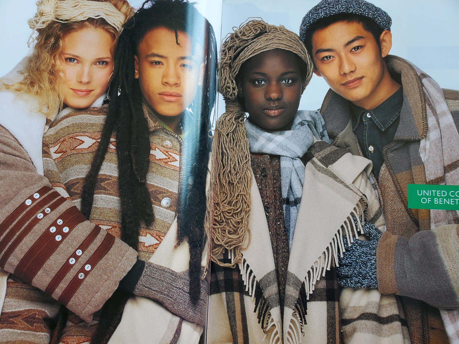 RARE Fall/Winter 1993/1994 UNITED COLORS Of BENETTON Fashion full Catalog ITALY