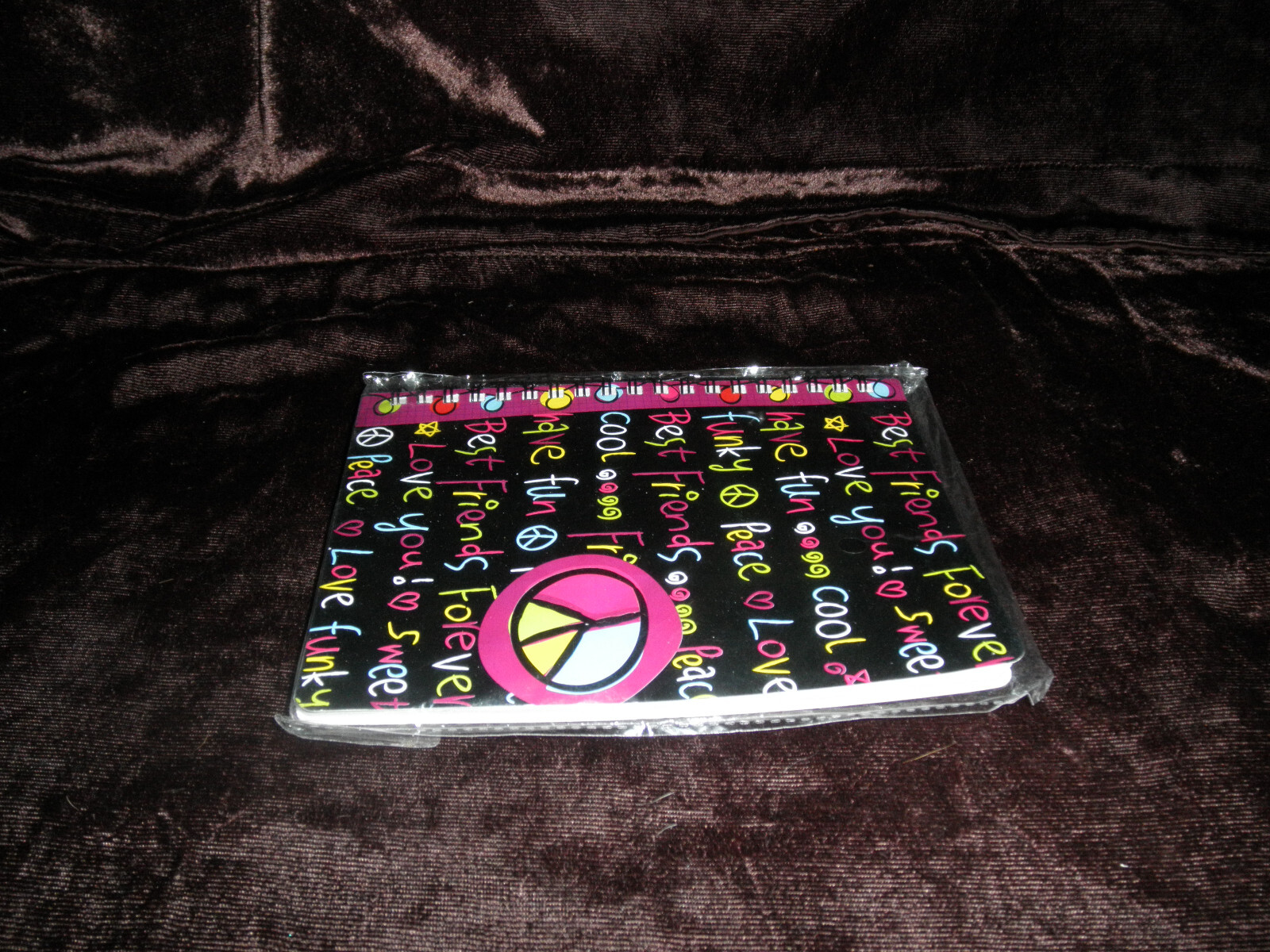 NEW LINED NOTEBOOK JOURNAL, LOVE YOU! BEST FRIENDS FOREVER PEACE (5″ W X 7″TALL)