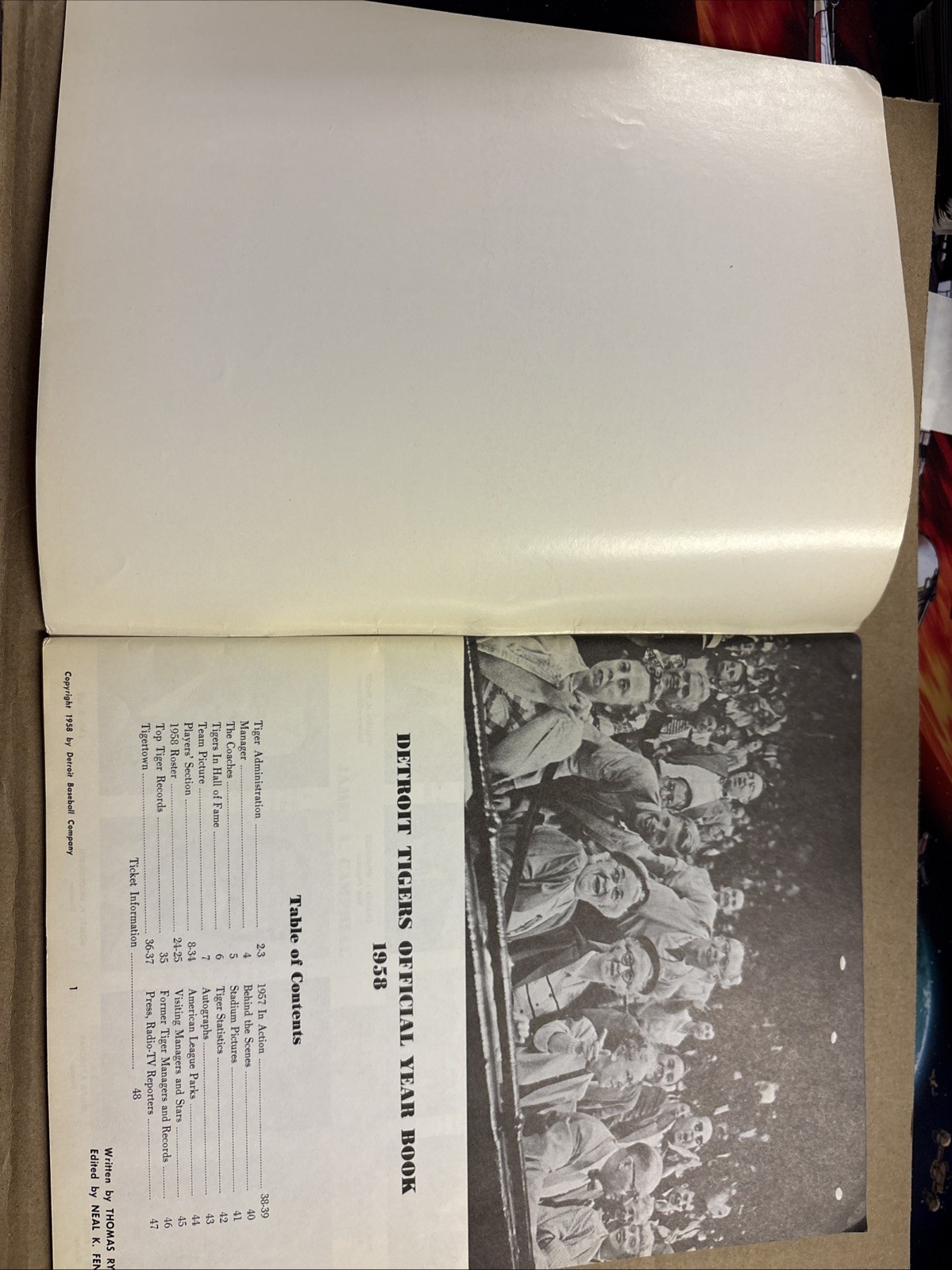 1958 Detroit Tigers baseball Official Yearbook em/nm+.