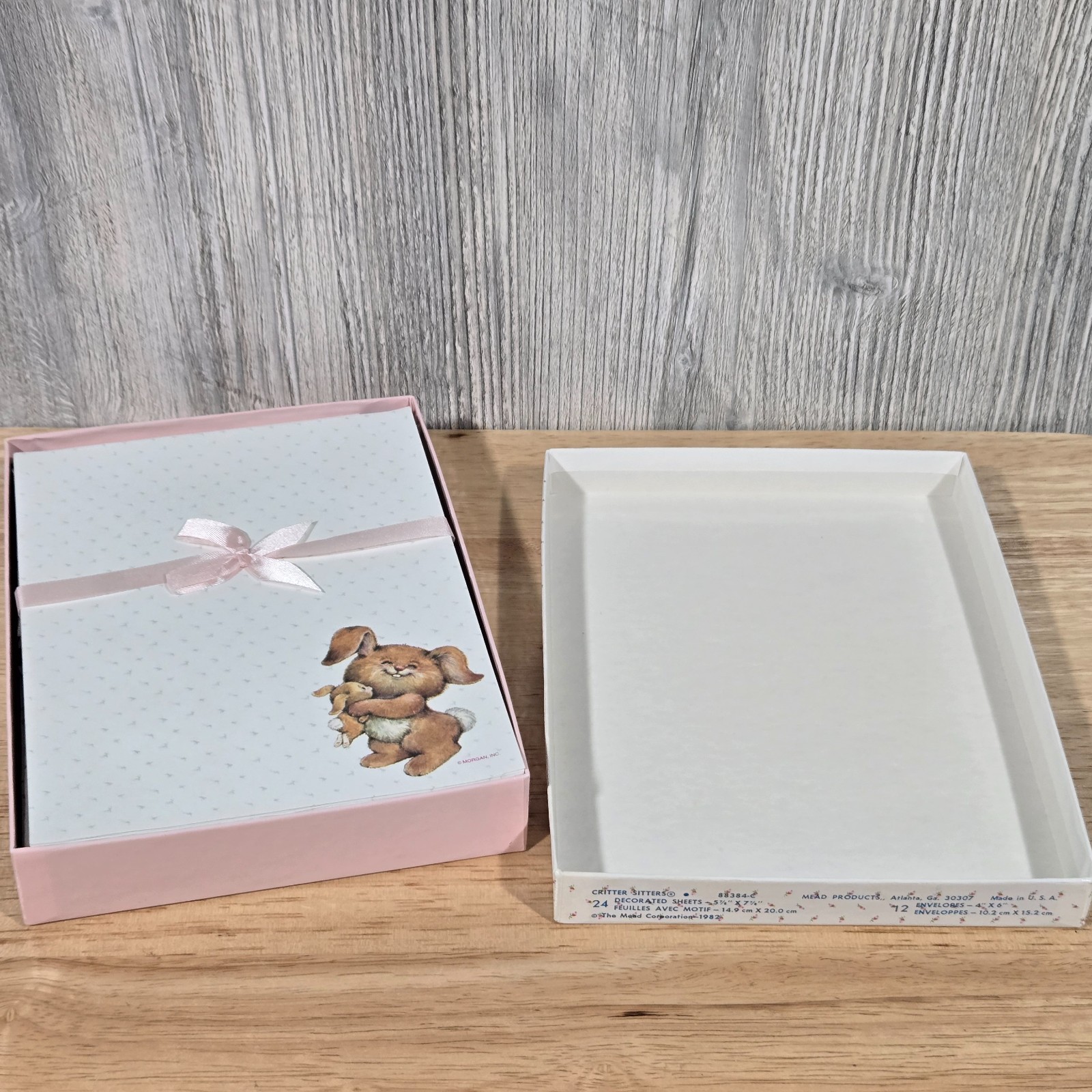 Critter Sitters Hug Some-Bunny Stationary Set Vintage 1982 Mead Montag 21 Sheets