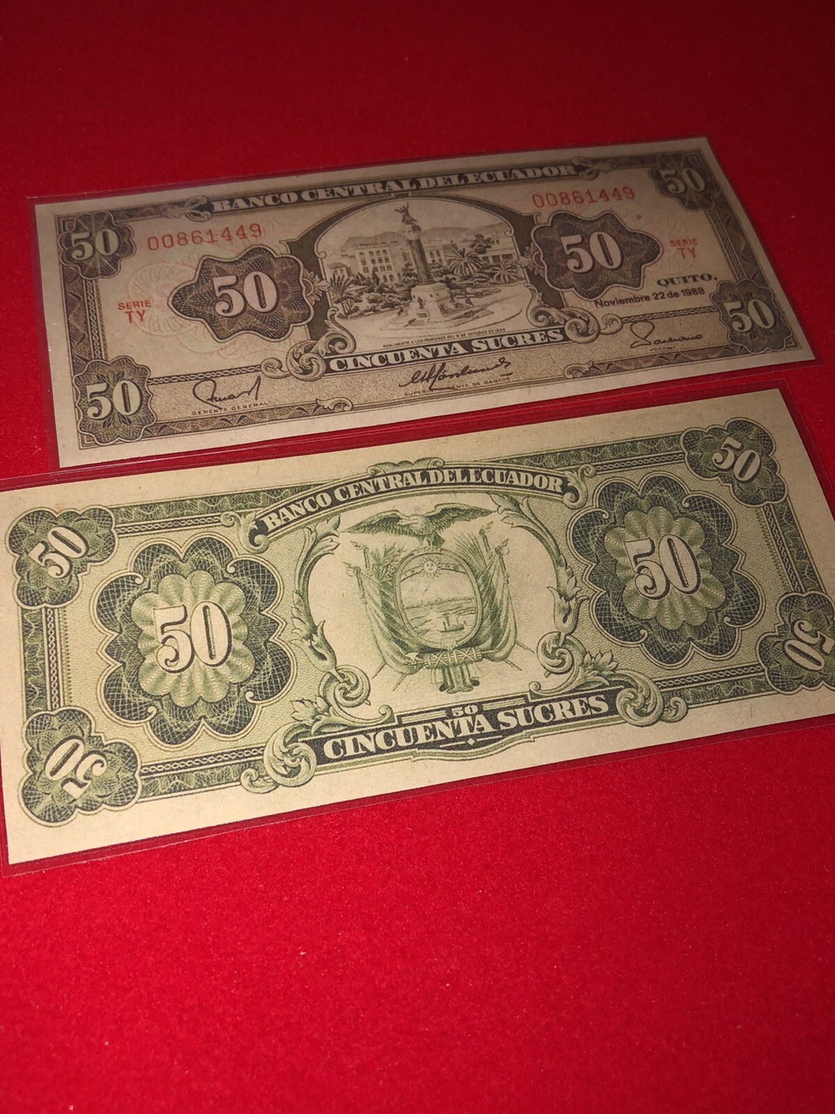ECUADOR / LAMMINATED HISTORICAL REPLICA SOUVENIR PRINT – 50 ECUADORIAN PESO NOTE