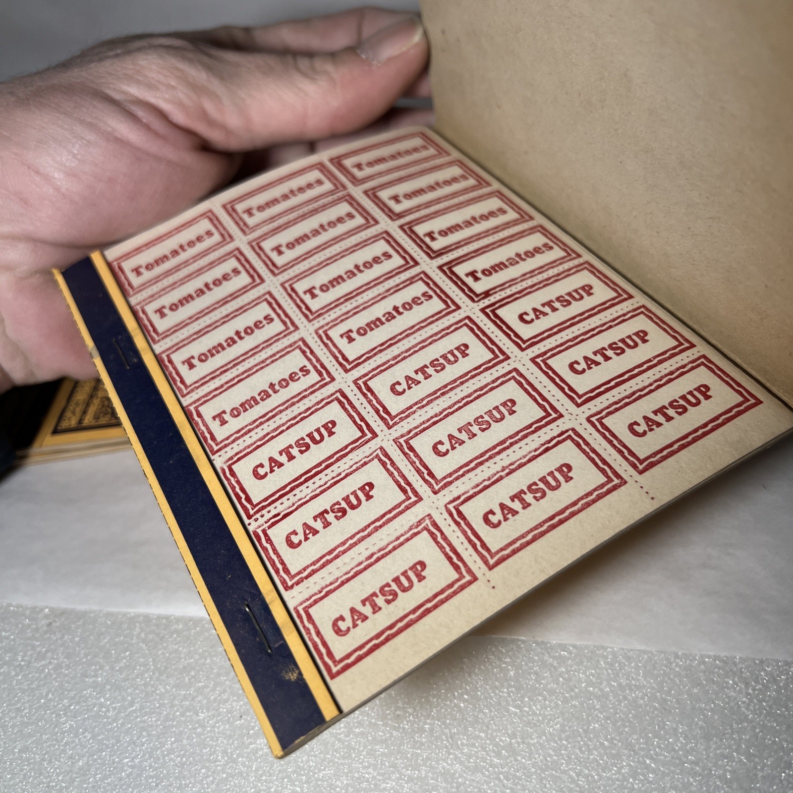 LOT OF 3 VINTAGE NOS PRESERVE JAR LABELS BOOKLET GUMMED AND PERFORATED 5 CENTS