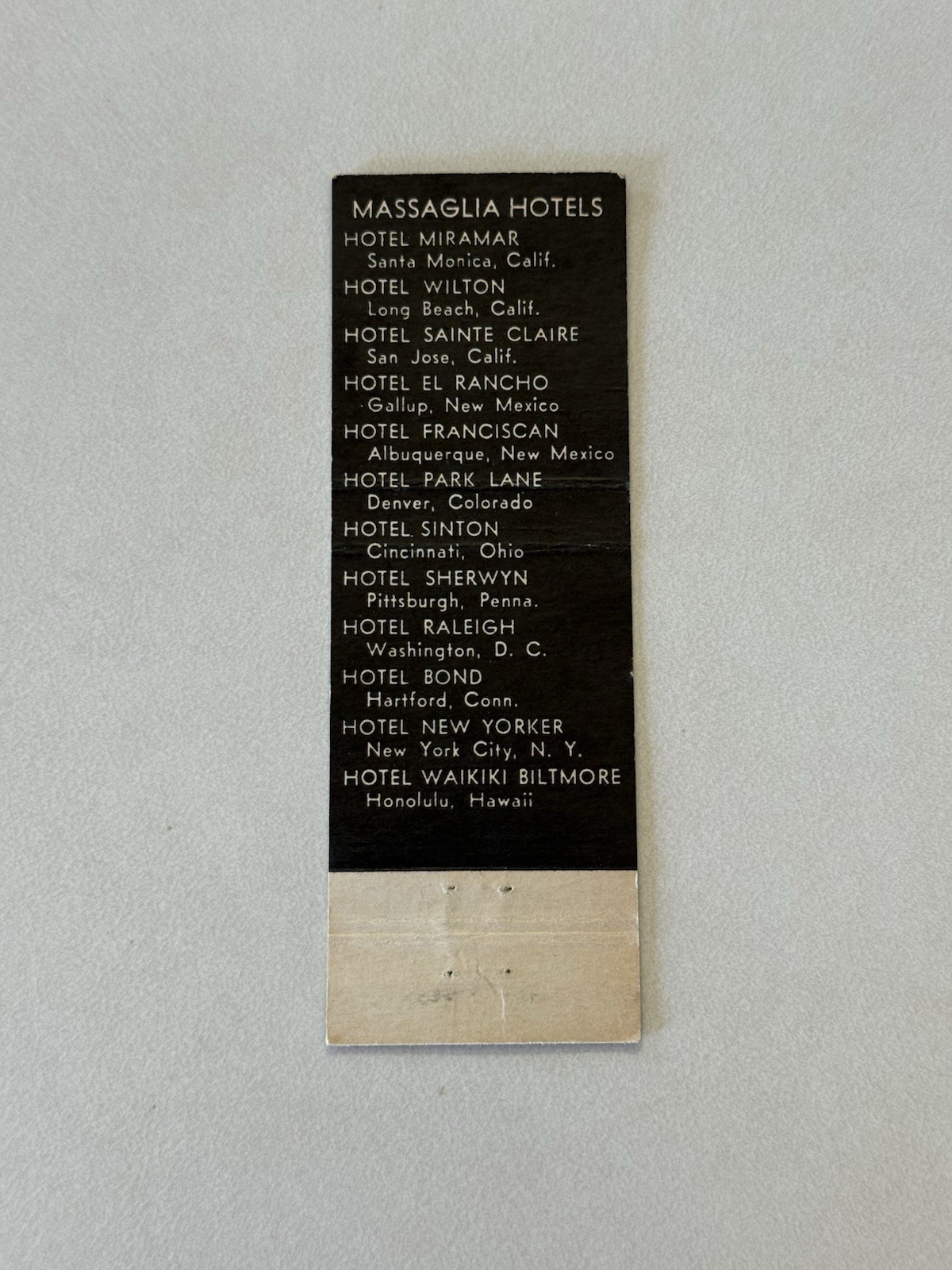 Hotel New Yorker New York City Vintage Matchbook Cover N