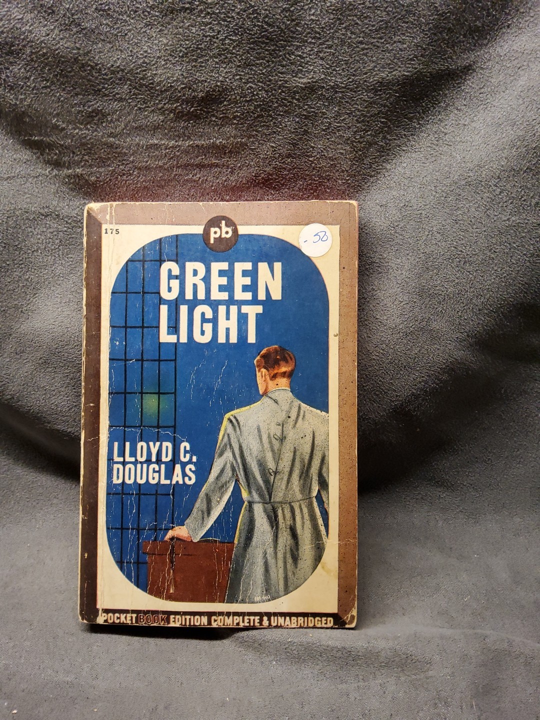 J849 Green Light 175 Lloyd Douglas Pocket Book Vintage Paperback Book