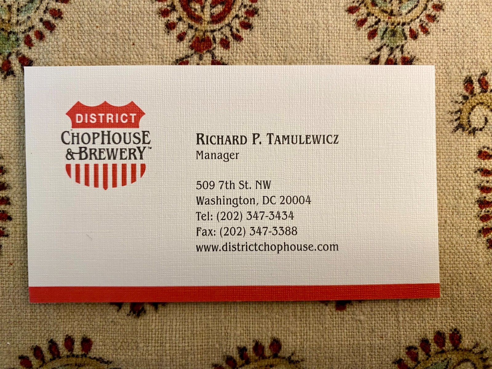 Collection of 8 Vintage Business Cards from District Chophouse & Brewery (c2002)