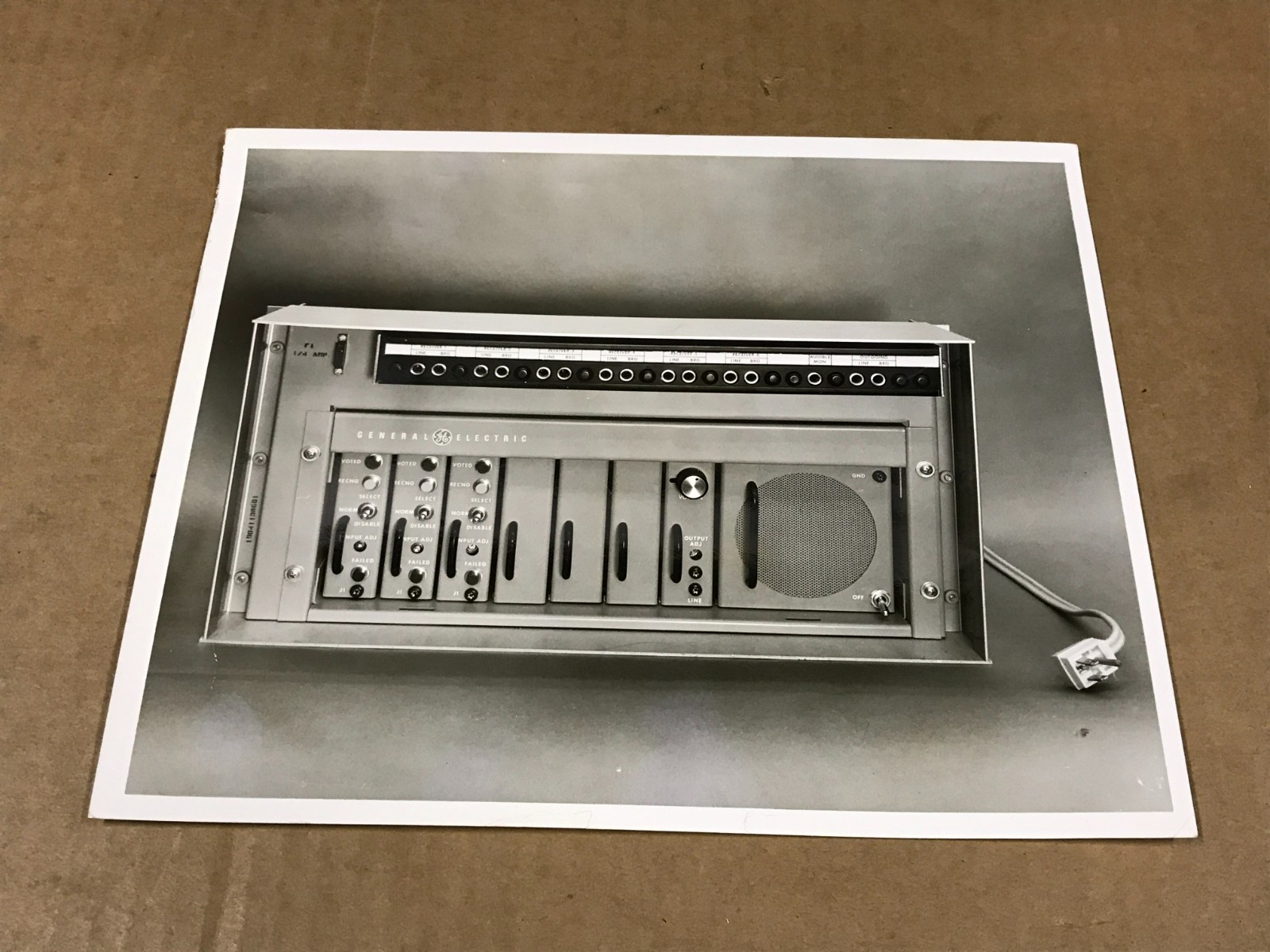 Vintage General Electric 6-Receiver Amplifier Photograph – 8″ x 10″