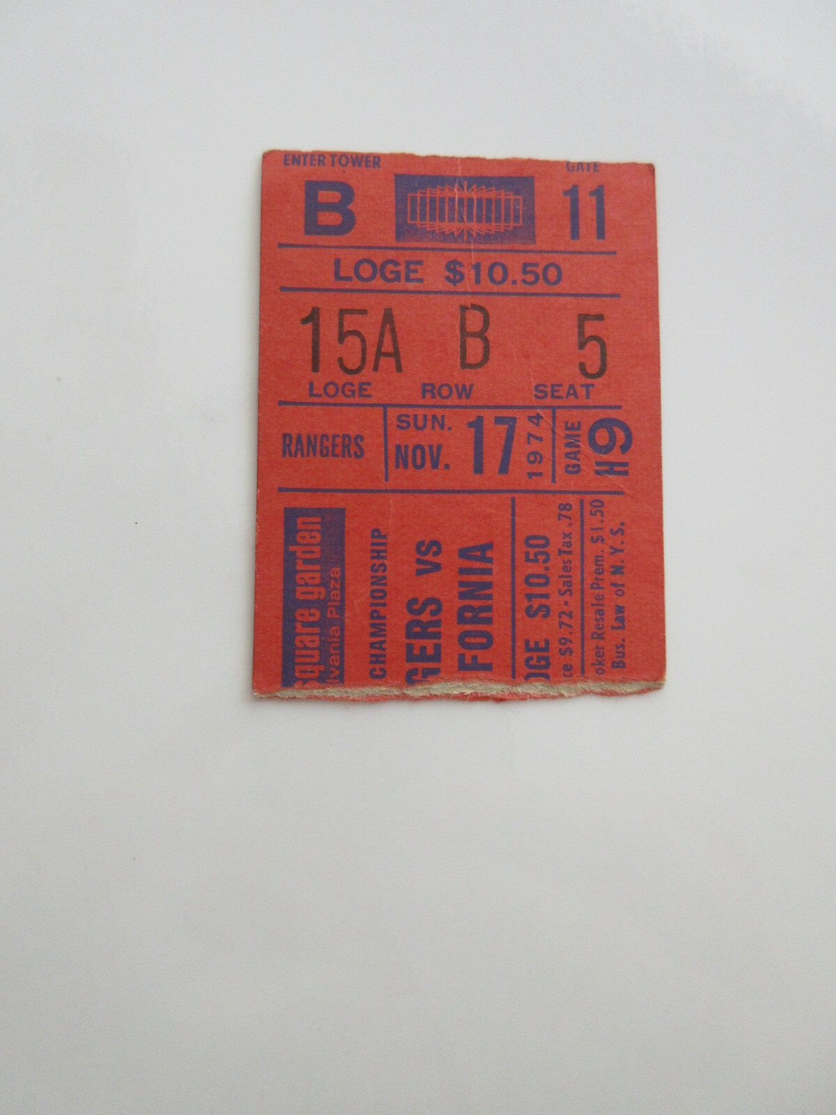 1974 New York Rangers vs California Seals TICKET STUB November 17, 1974 MSG