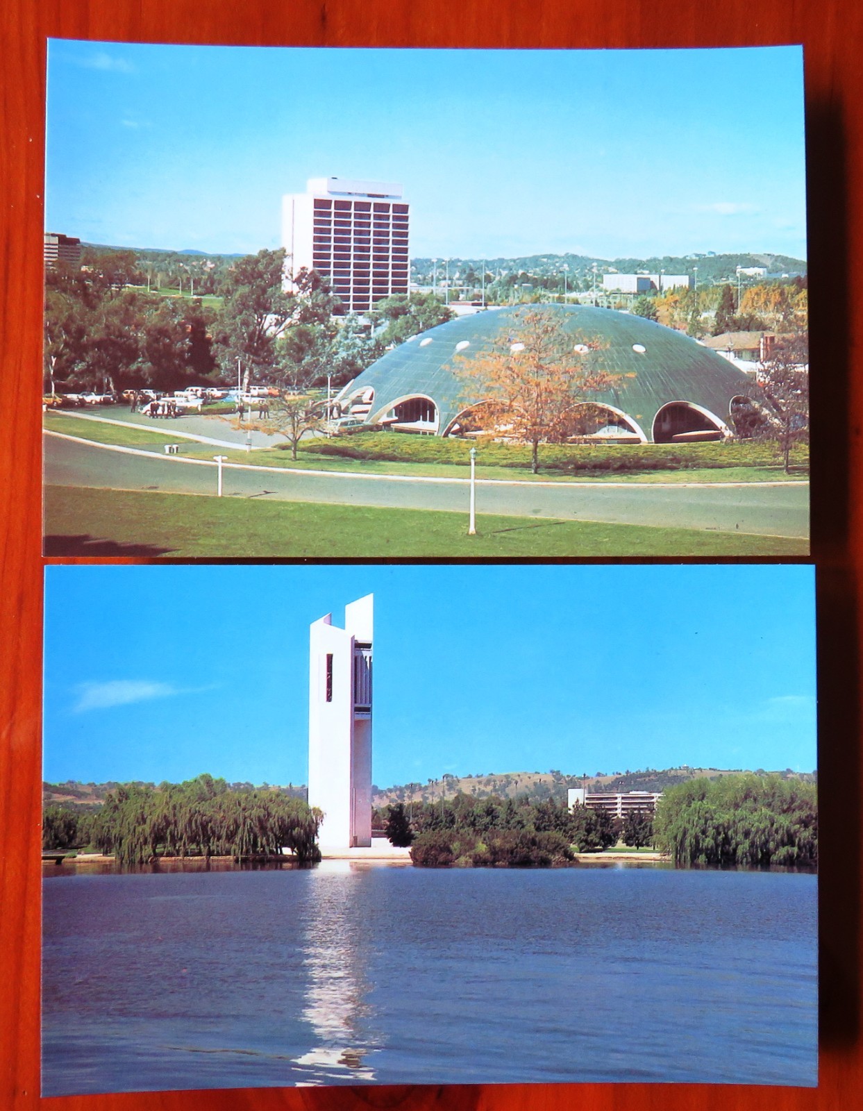 1978 Australia Post Un-Used Stamped Postcards: CANBERRA SCENES (Set of 2)