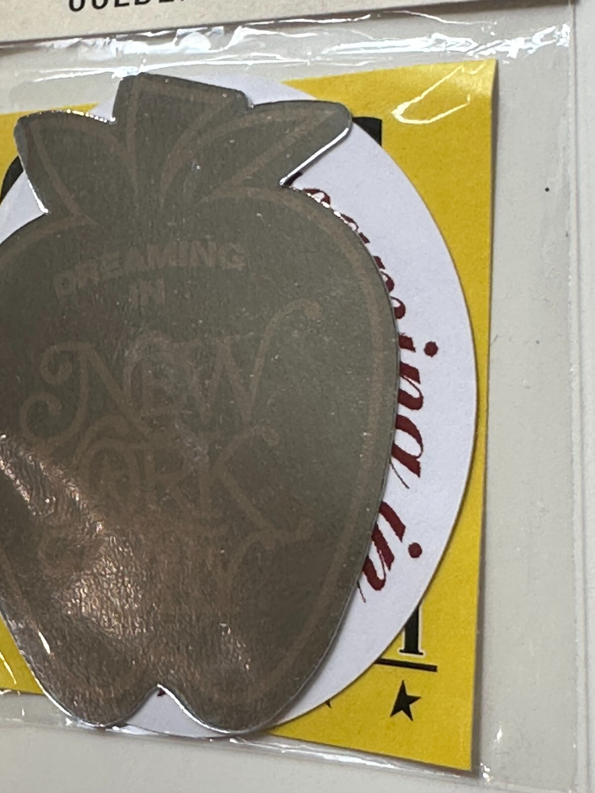 Golden Goose Brand Promotional Giveaway Collectible – Dreaming of New York City