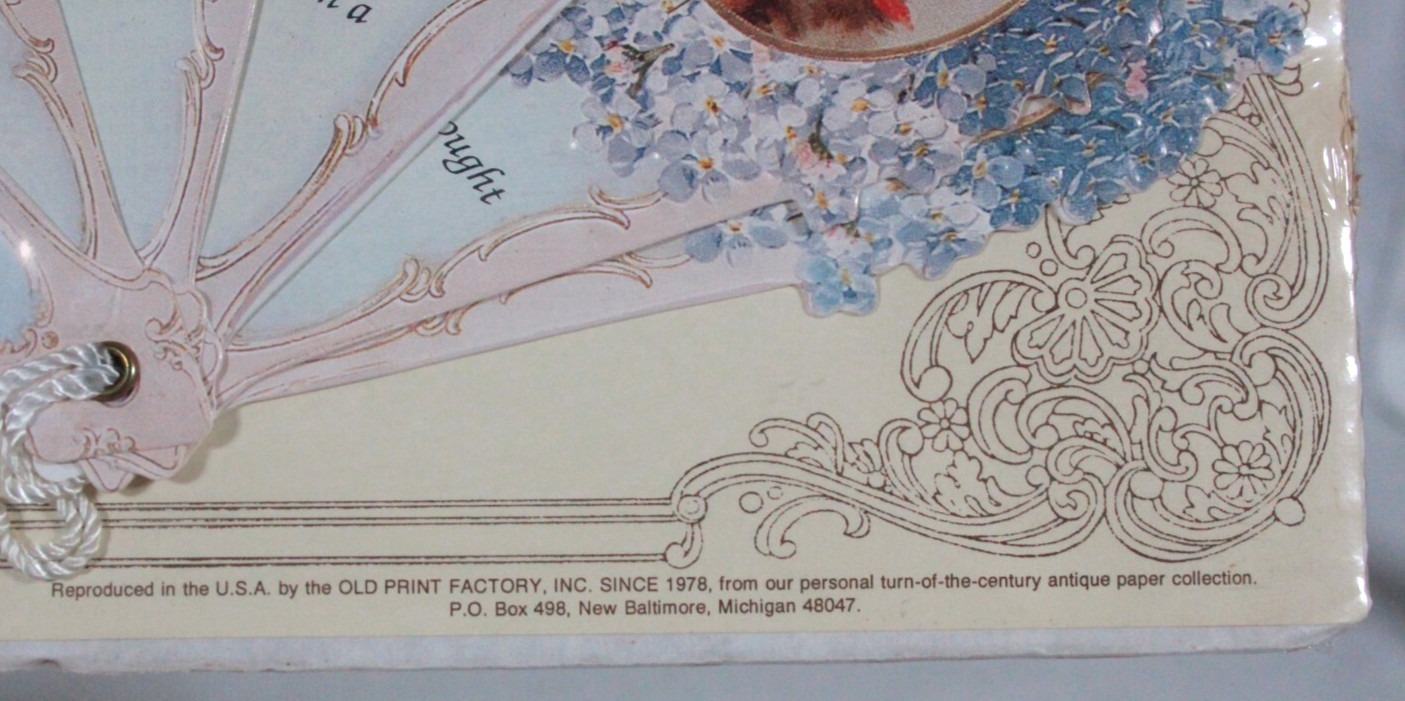 RARE! VINTAGE OLD PRINT FACTORY TURN OF THE CENTURY 6 DOGS & CATS PAPER FAN NEW