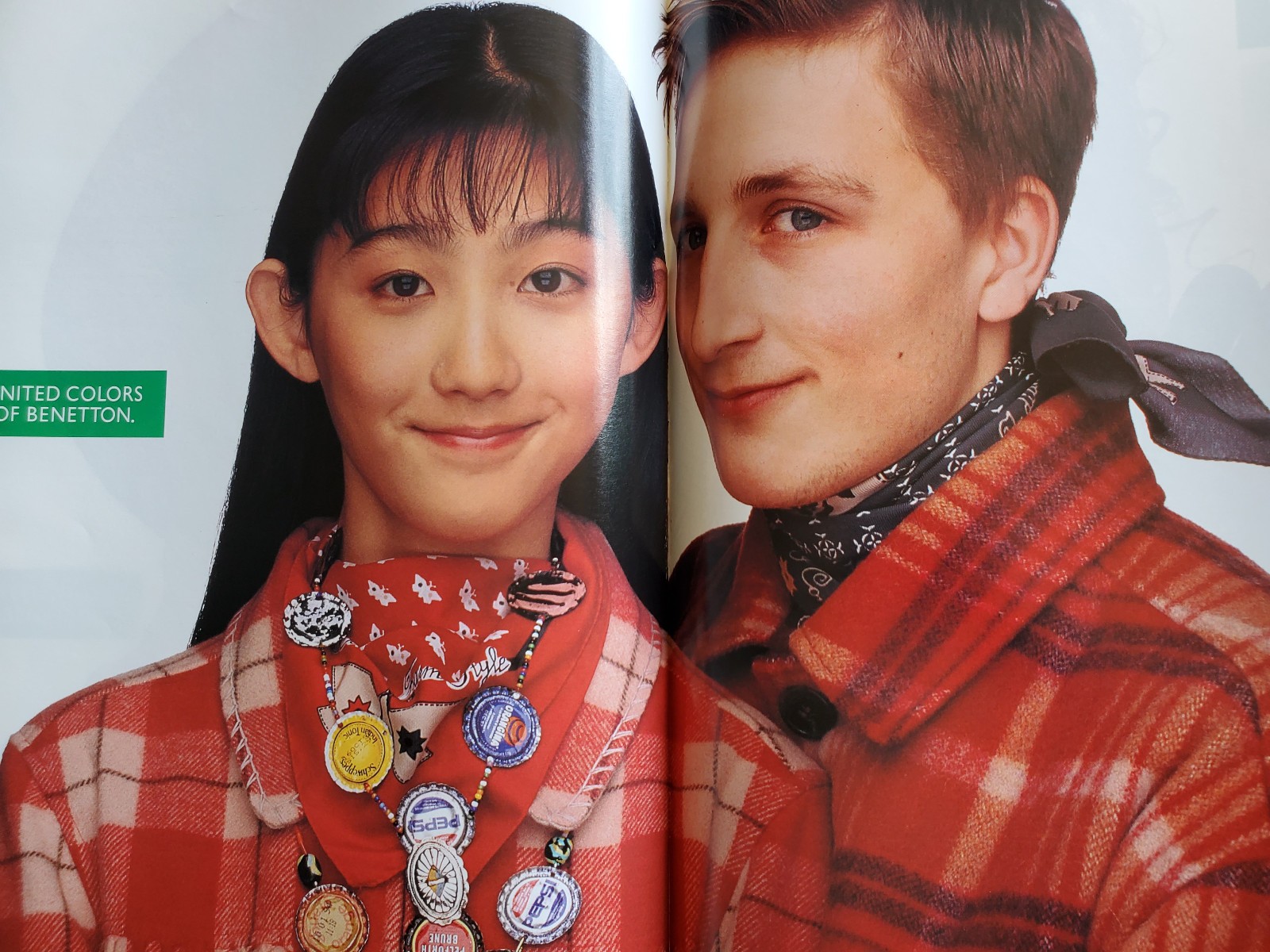 RARE Fall/Winter 1993/1994 UNITED COLORS Of BENETTON Fashion full Catalog ITALY