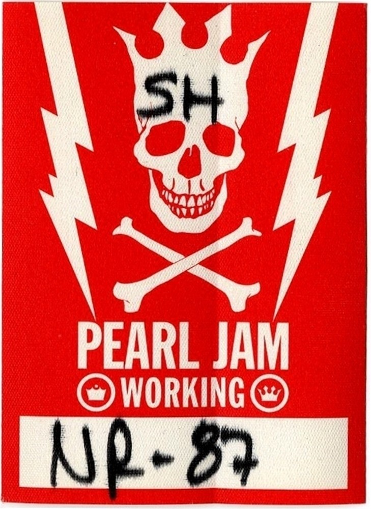 Pearl Jam 2003 Riot Act concert tour collectible Working Crew Backstage Pass