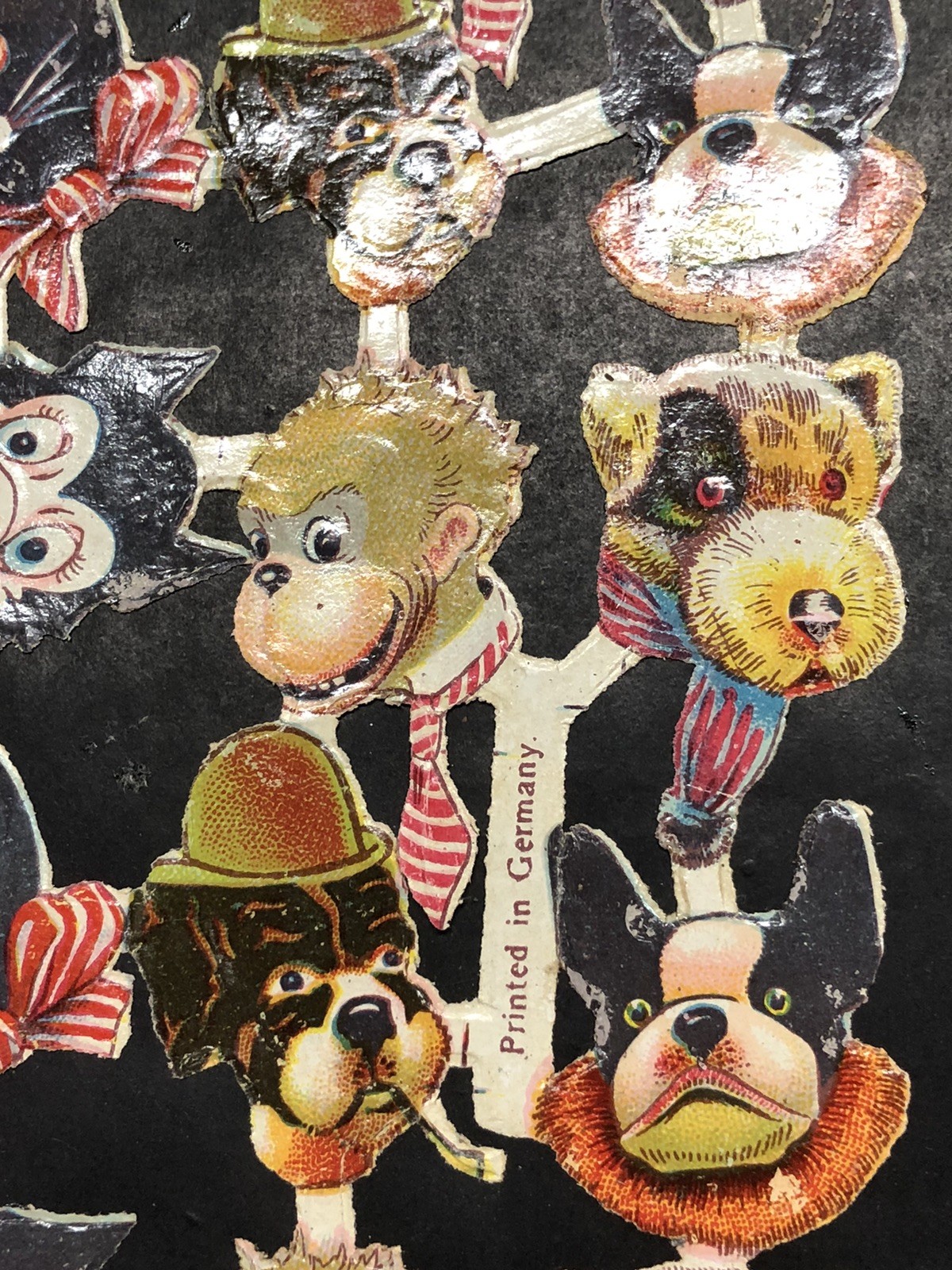 Victorian Die Cut Many Animals Scraps Glued on Paper Double Sided Dogs + L19