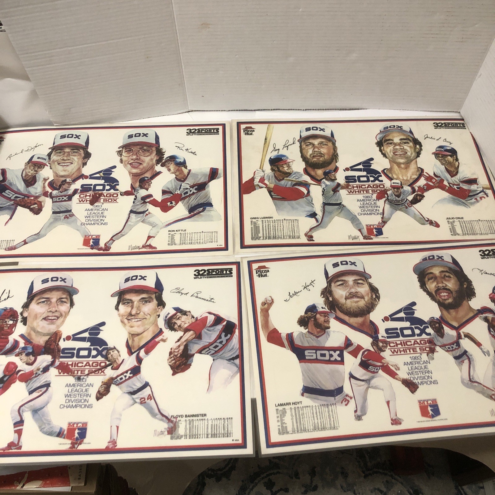 Vintage 1983 Signed (facsimile) Chicago White Sox Pizza Hut placemats. Lot Of 4