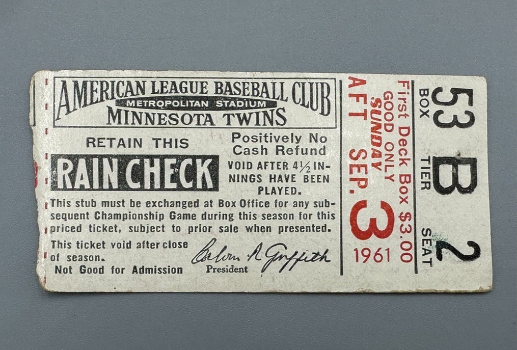 Vintage MINNESOTA TWINS Sept 27 1961 CLEVELAND INDIANS Baseball Game Ticket Stub