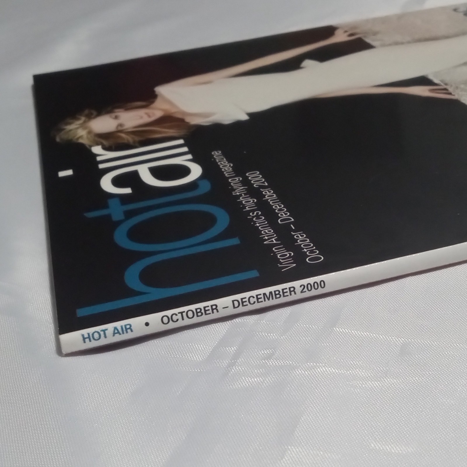 NM Renee Zellweger Oct-Dec 2000 Hot Air Virgin Atlantic Magazine ~ Bridget Jones